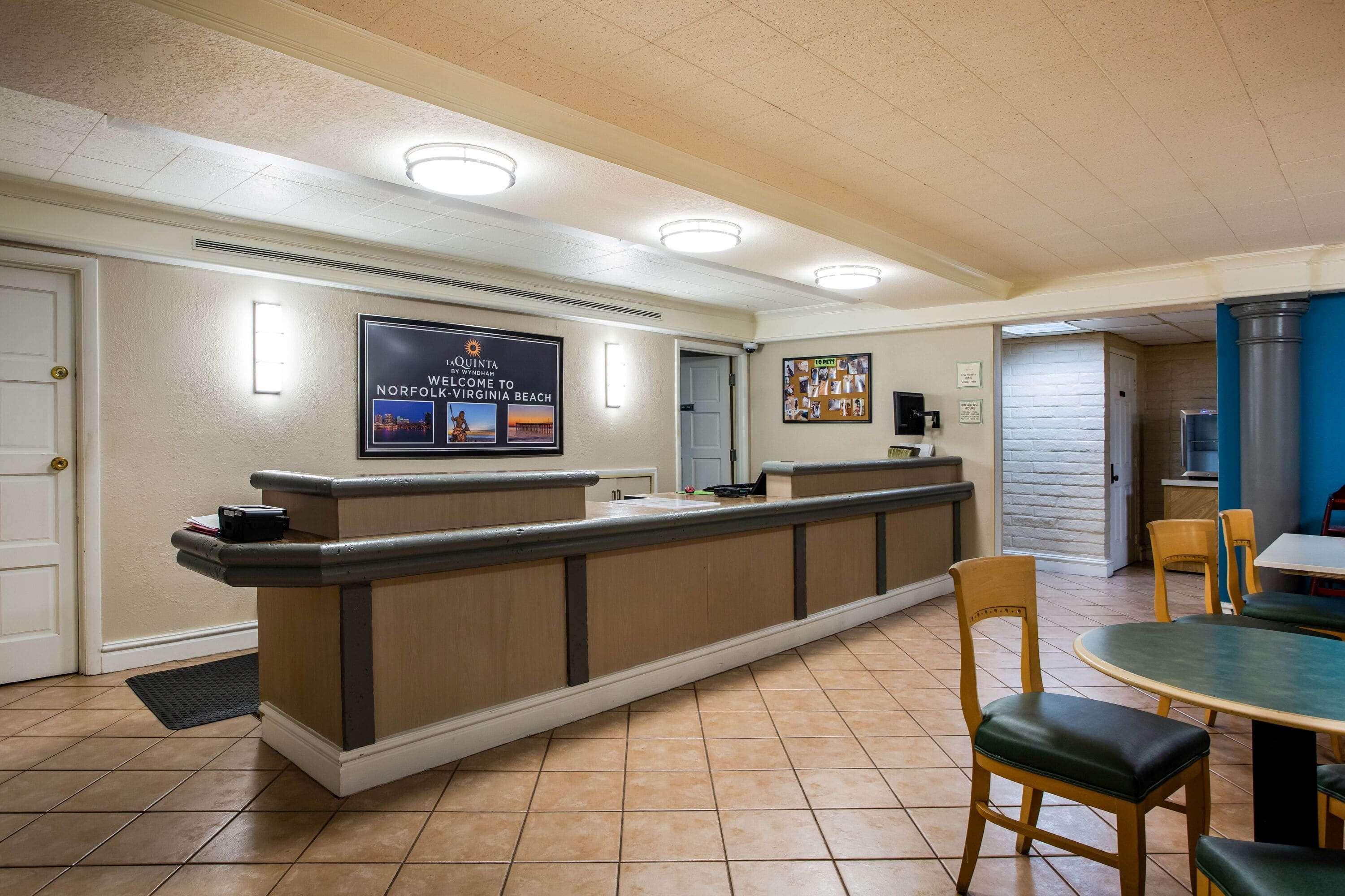La Quinta Inn By Wyndham Norfolk Virginia Beach Eksteriør bilde